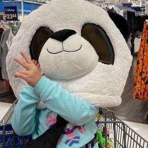 Meet your Posher, Miriam